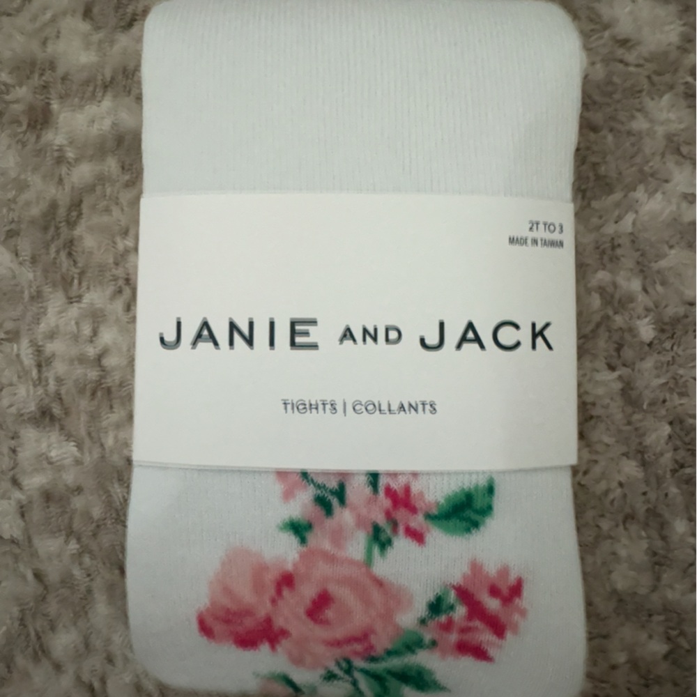 Jeanie and Jack tights with Flowers